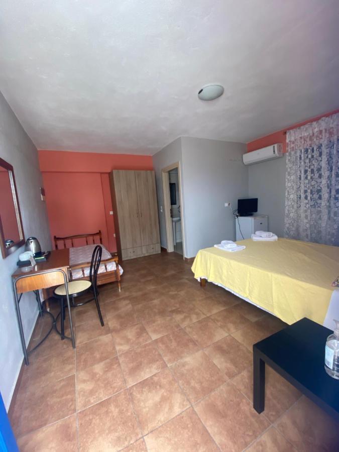 Aeolos Apartments Akrotiri  Exterior photo